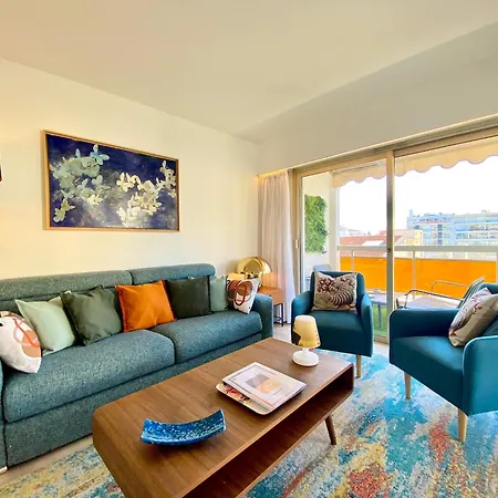 Apartment Le Verdi By Scls Locations Cannes
